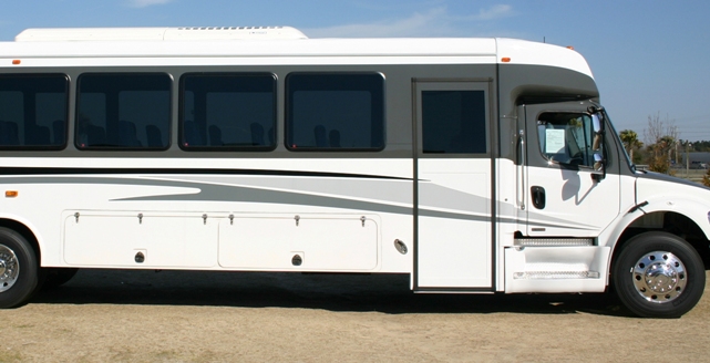 freightliner bus storage